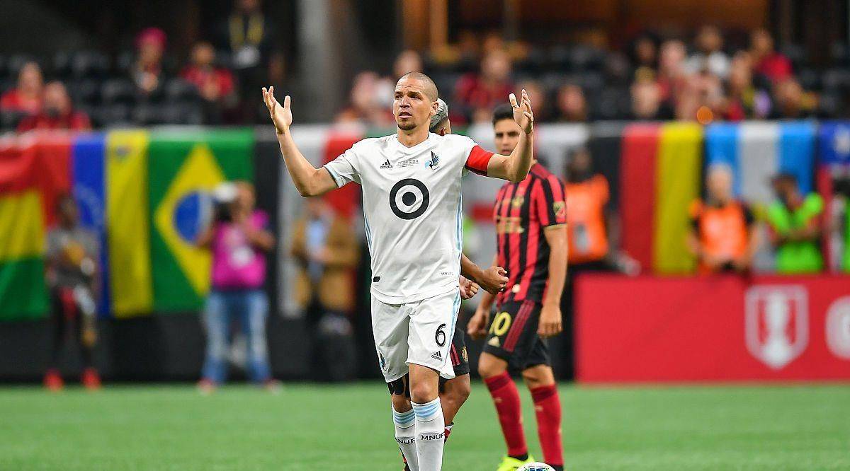 包含赛地聚焦——欧超杯赛后热度飙升,菲尼克斯太阳临场应变,媒体盛赞,轮换策略成焦点的词条 包含赛地聚焦——欧超杯赛后热度飙升,菲尼克斯太阳临场应变,媒体盛赞,轮换策略成焦点的词条