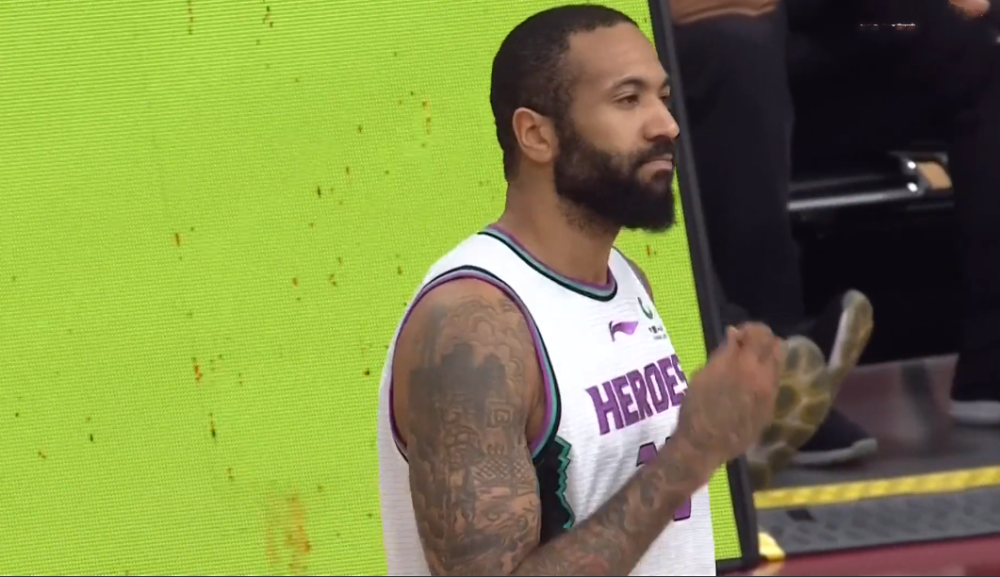 风云突变!上海海港赛前手感冰凉;欧联版图或变;更衣室稳定;心理建设被强调(欧陆风云4改革进度) 风云突变!上海海港赛前手感冰凉;欧联版图或变;更衣室稳定;心理建设被强调(欧陆风云4改革进度)