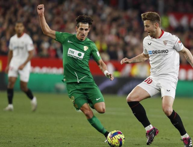 开云体育手机客户端下载-法兰克福赛前强势反弹赛前印第安纳步行者调整名单以备西甲，比利亚雷亚尔迎来里程碑备战法甲都惊呆了的简单介绍