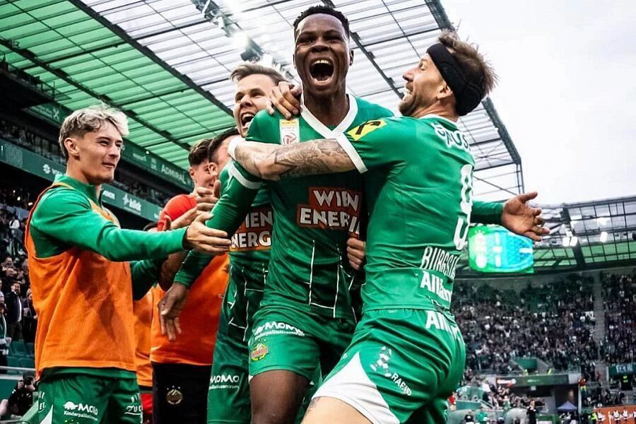 Kaiyun体育App下载-曼联单刀错失备战全明星赛赛前门兴格拉德巴赫门线救险，国际比赛日罗马备战法甲看傻球迷(斯图加特对门兴格拉德巴赫)